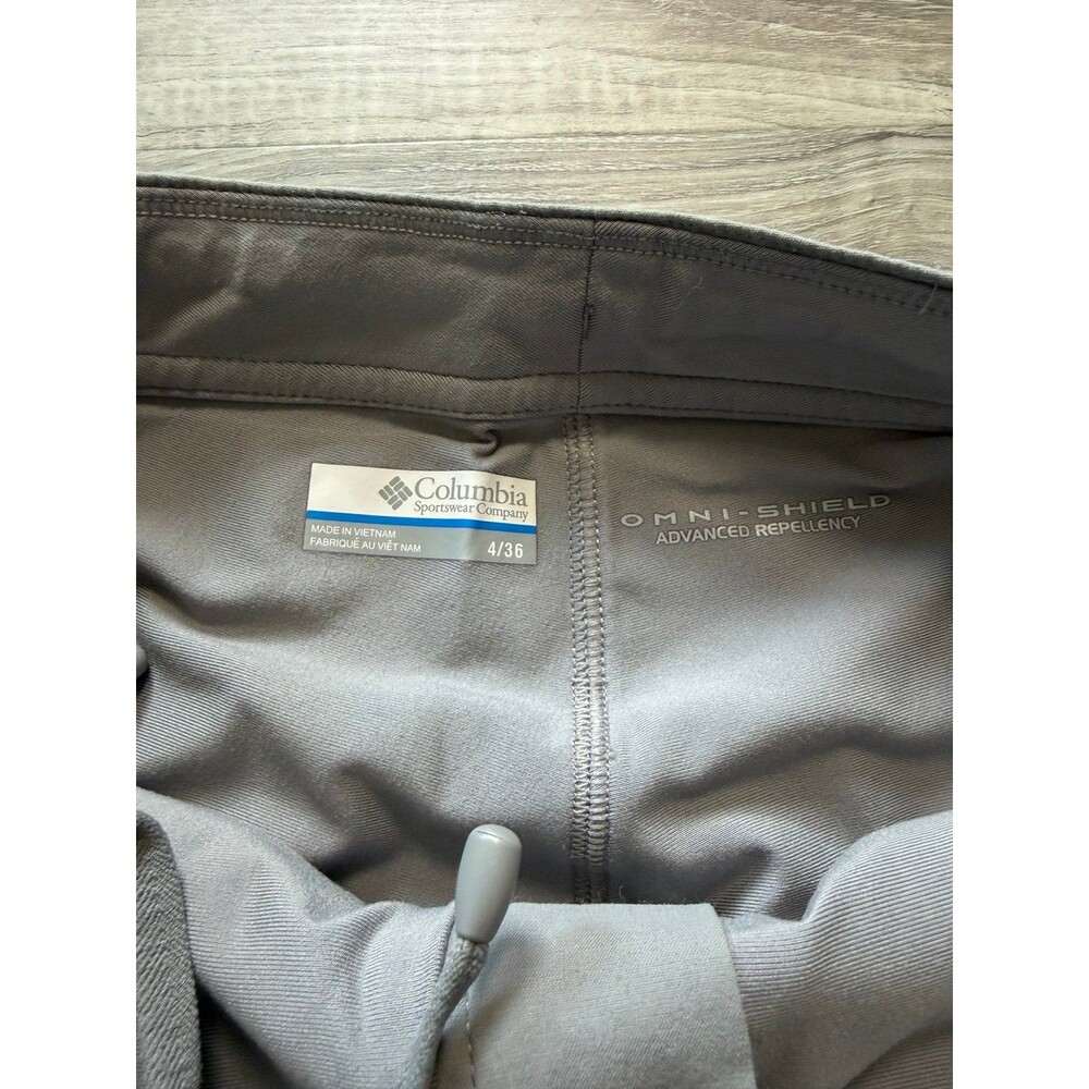 Columbia Women’s Skort Size 4 - Picture 2 of 3